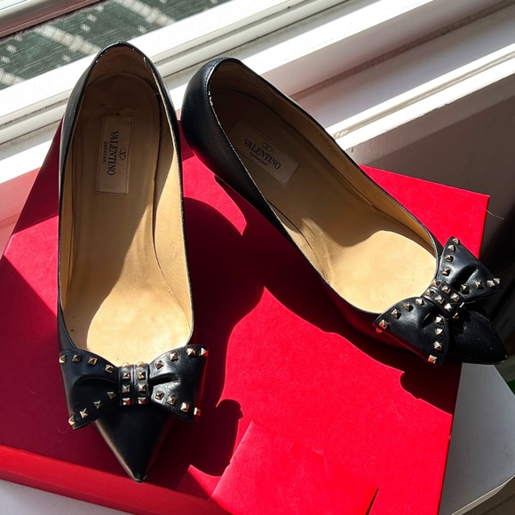 Valentino Rock Stud Kitten Heels - Picture 1 of 13